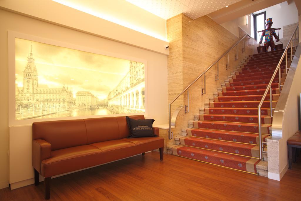 Alster-Hof Hotel Hamburg Exterior photo