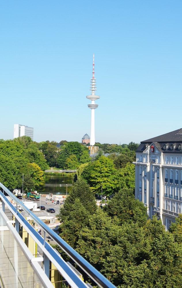 Alster-Hof Hotel Hamburg Exterior photo
